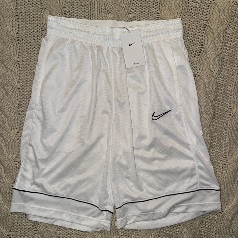 Nike Men's White and Black Trim Athletic Shorts New
